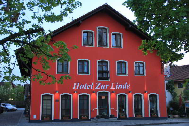 Zur Linde Hotel