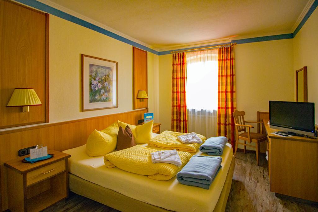 Hotel Zur Linde Hohenlinden